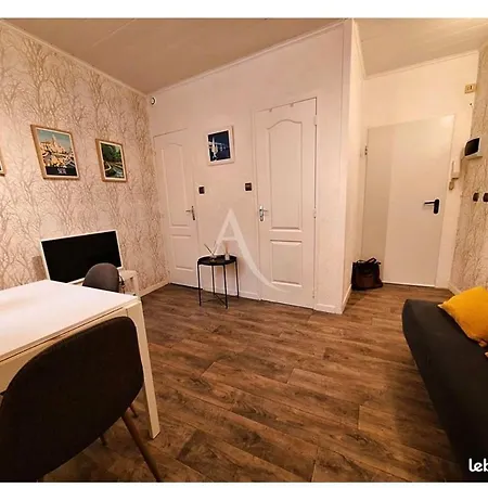 Small Peaceful Haven With Patio In The Heart Of * Sète